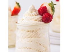 輕盈柔軟，入口即化的香草慕斯！